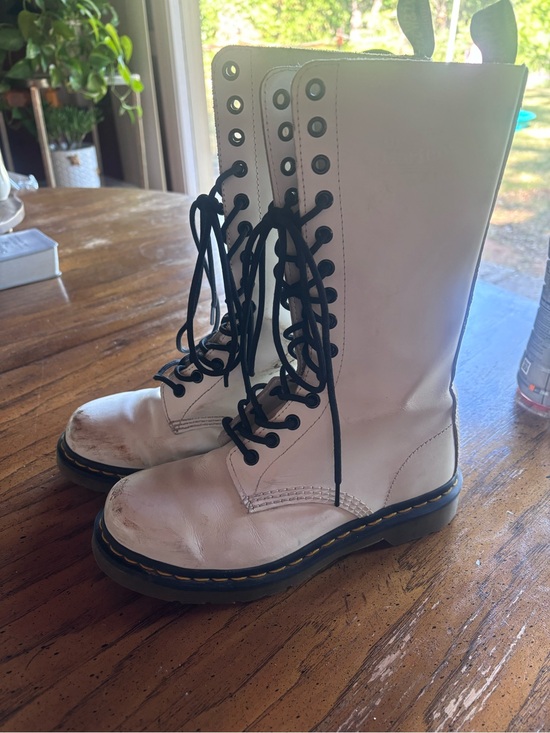 Dr. Martens Shoes - Dr Martens 1914 White Leather Boots Docs
